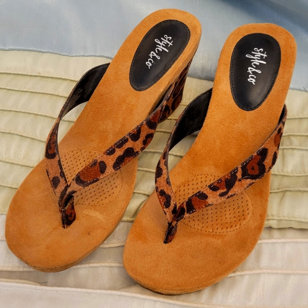 Leopard print heels
